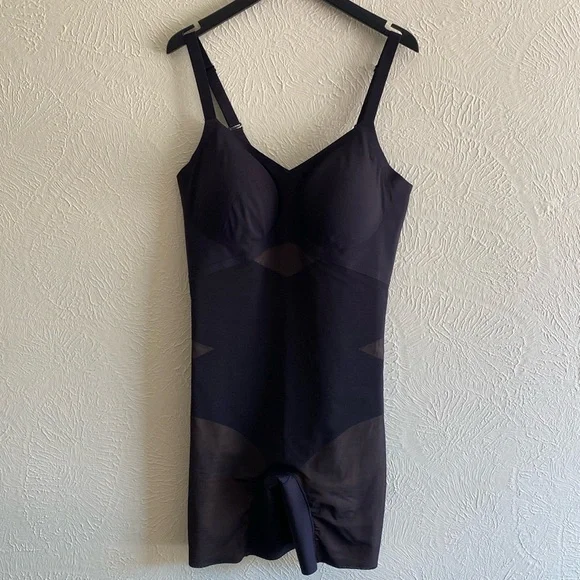 NEW Honeylove SuperPower Mid Thigh Short Bodysuit, Black Runway Size XL - Picture 8 of 15